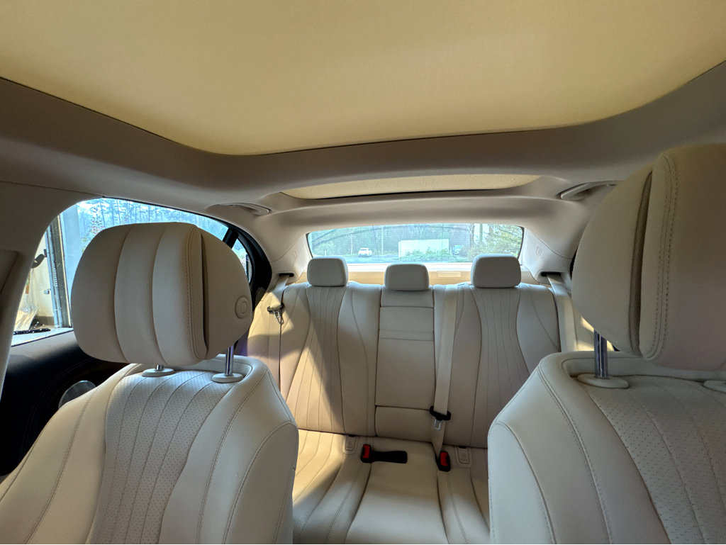 Used 2017 Mercedes-Benz E 300 4MATIC image 44