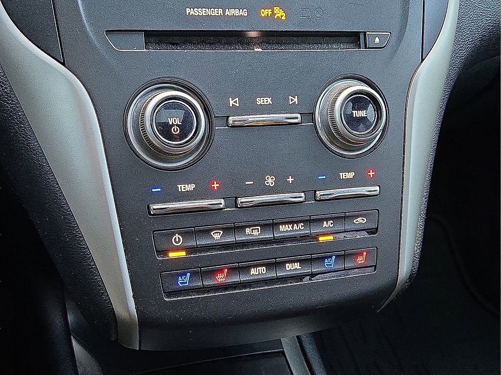 Used 2017 Lincoln MKC Reserve image 29