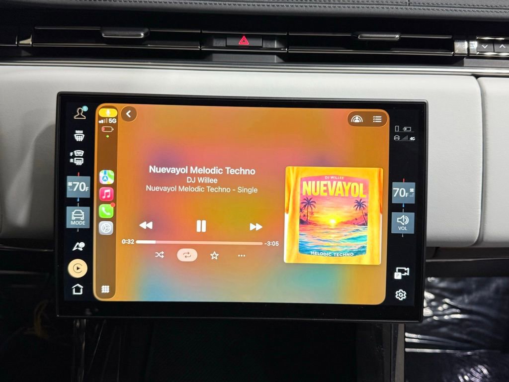 Used 2025 Land Rover Range Rover Sport Dynamic SE AWD/4WD image 38