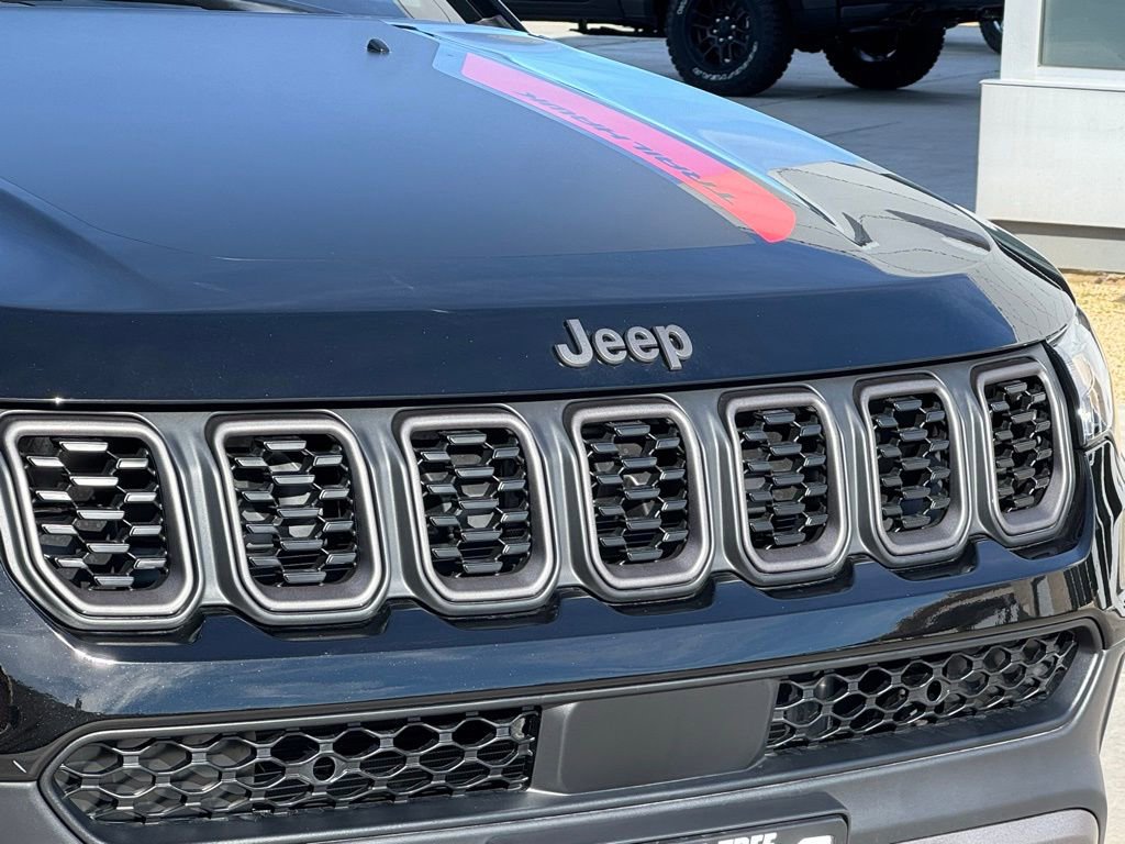New 2026 Jeep Compass Trailhawk image 6