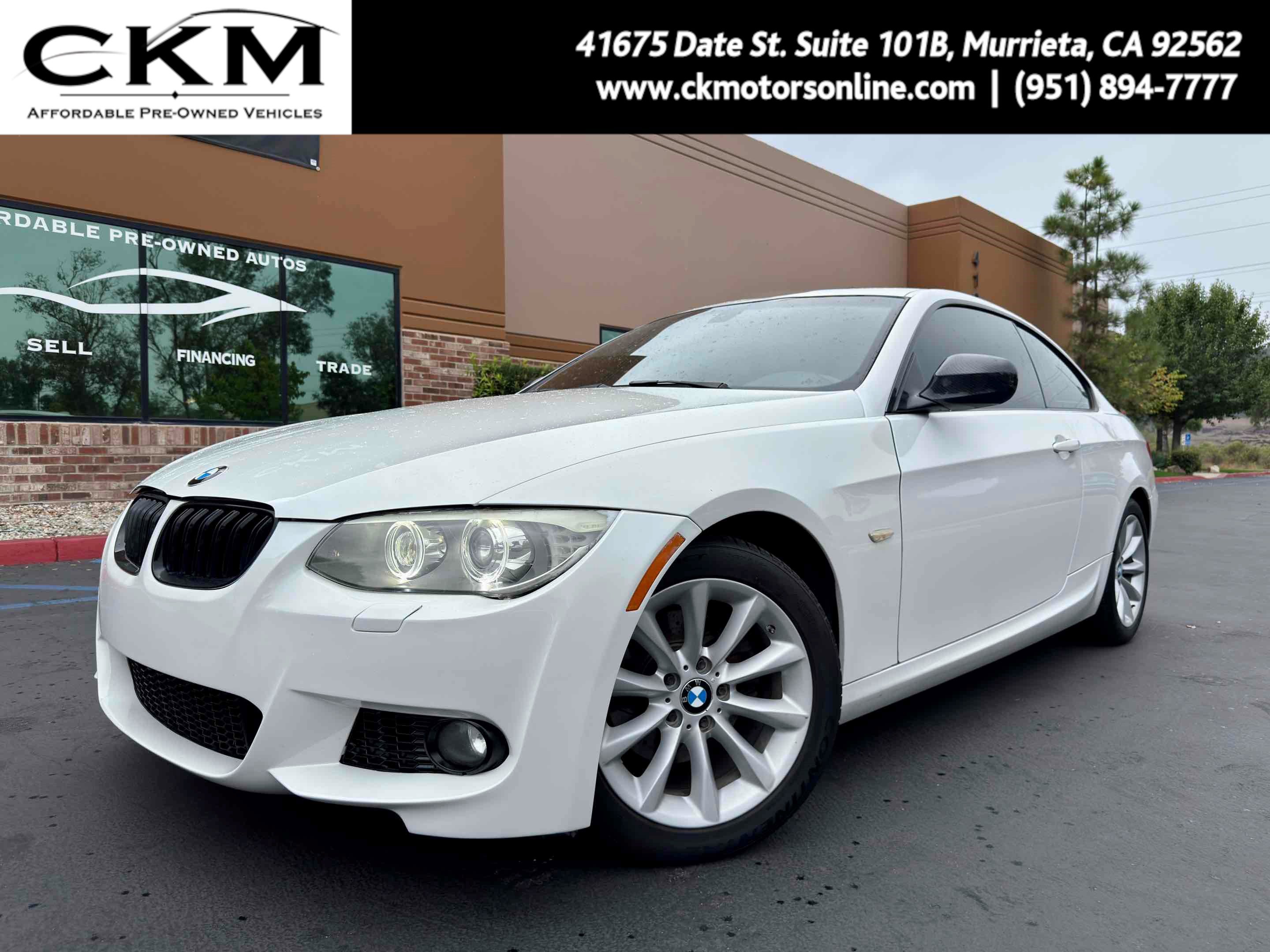 Used 2011 BMW 328i xDrive Coupe image 1