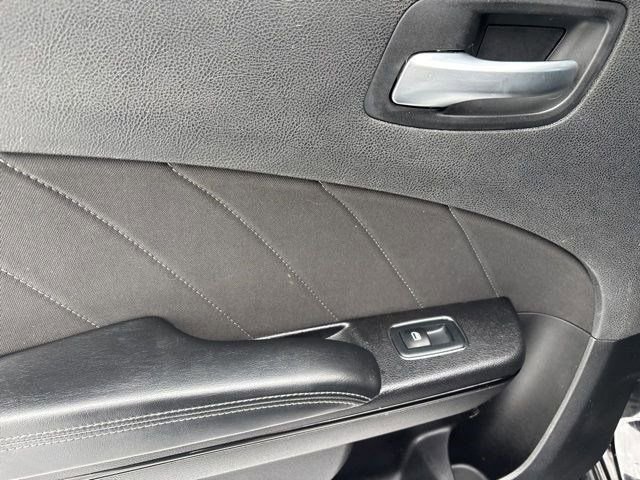 Used 2019 Dodge Charger R/T w/ Driver Confidence Group image 32