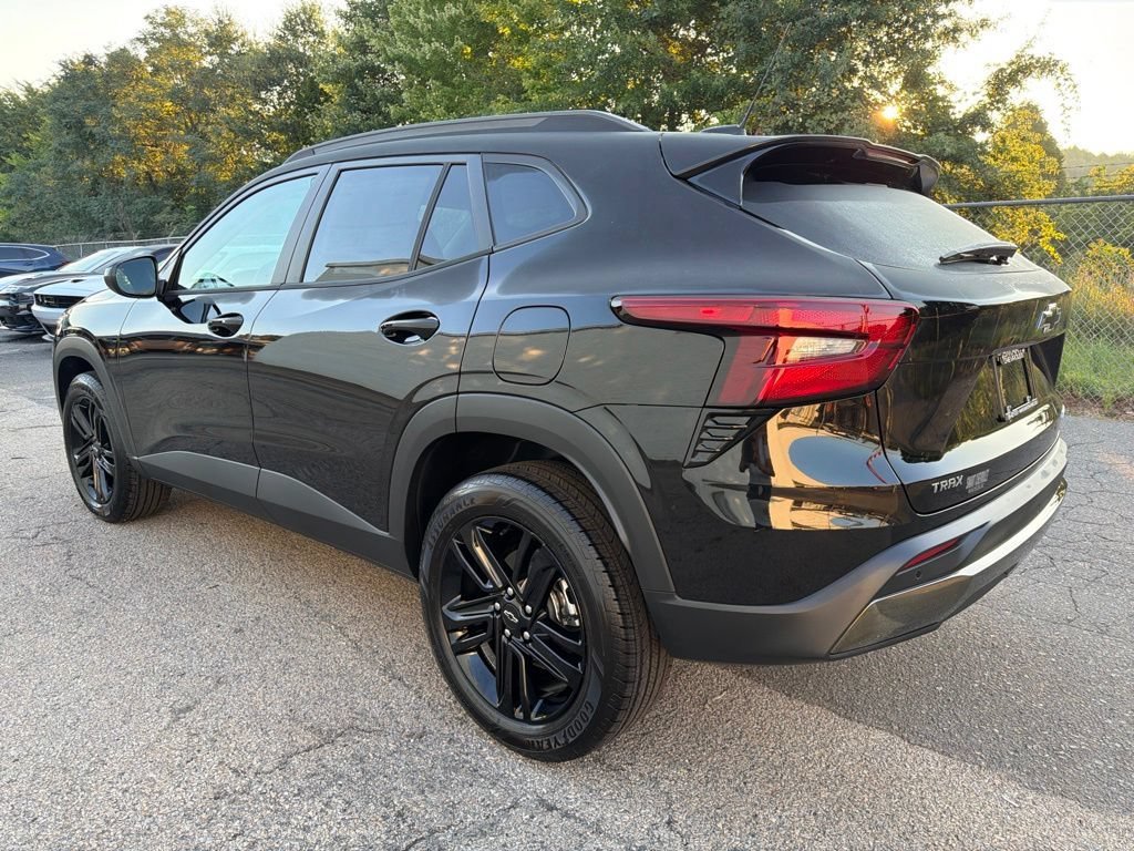 New 2026 Chevrolet Trax ACTIV w/ Driver Confidence Package FWD image 4