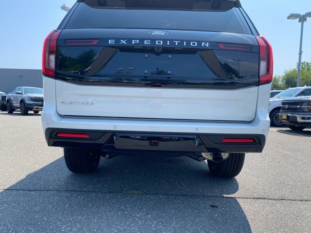 New 2027 Ford Expedition Platinum w/ Platinum Ultimate Package AWD/4WD image 37