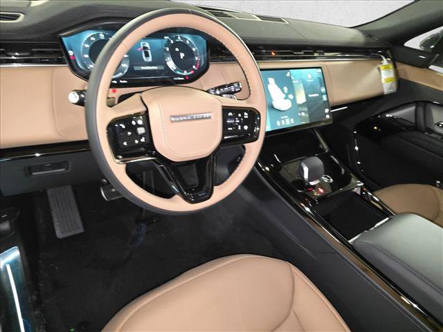 New 2026 Land Rover Range Rover Sport Dynamic SE AWD/4WD image 15