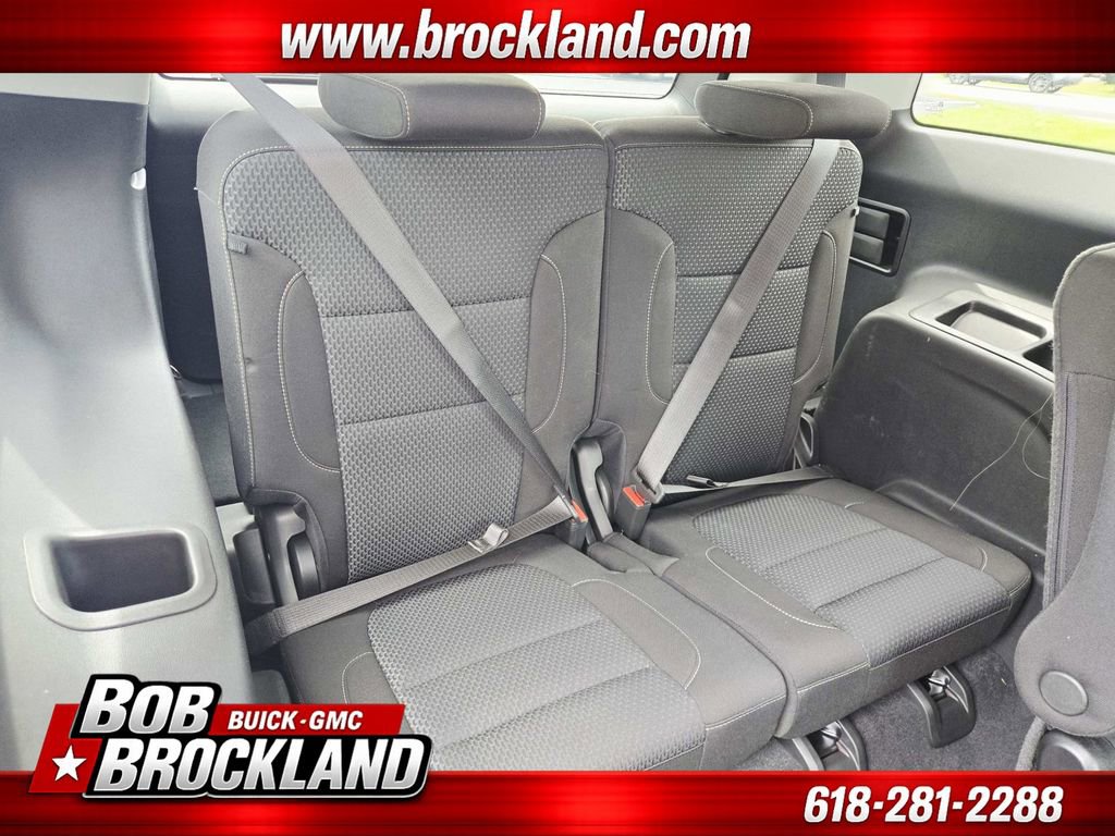 Used 2023 GMC Acadia SLE w/ Driver Convenience Package FWD image 15