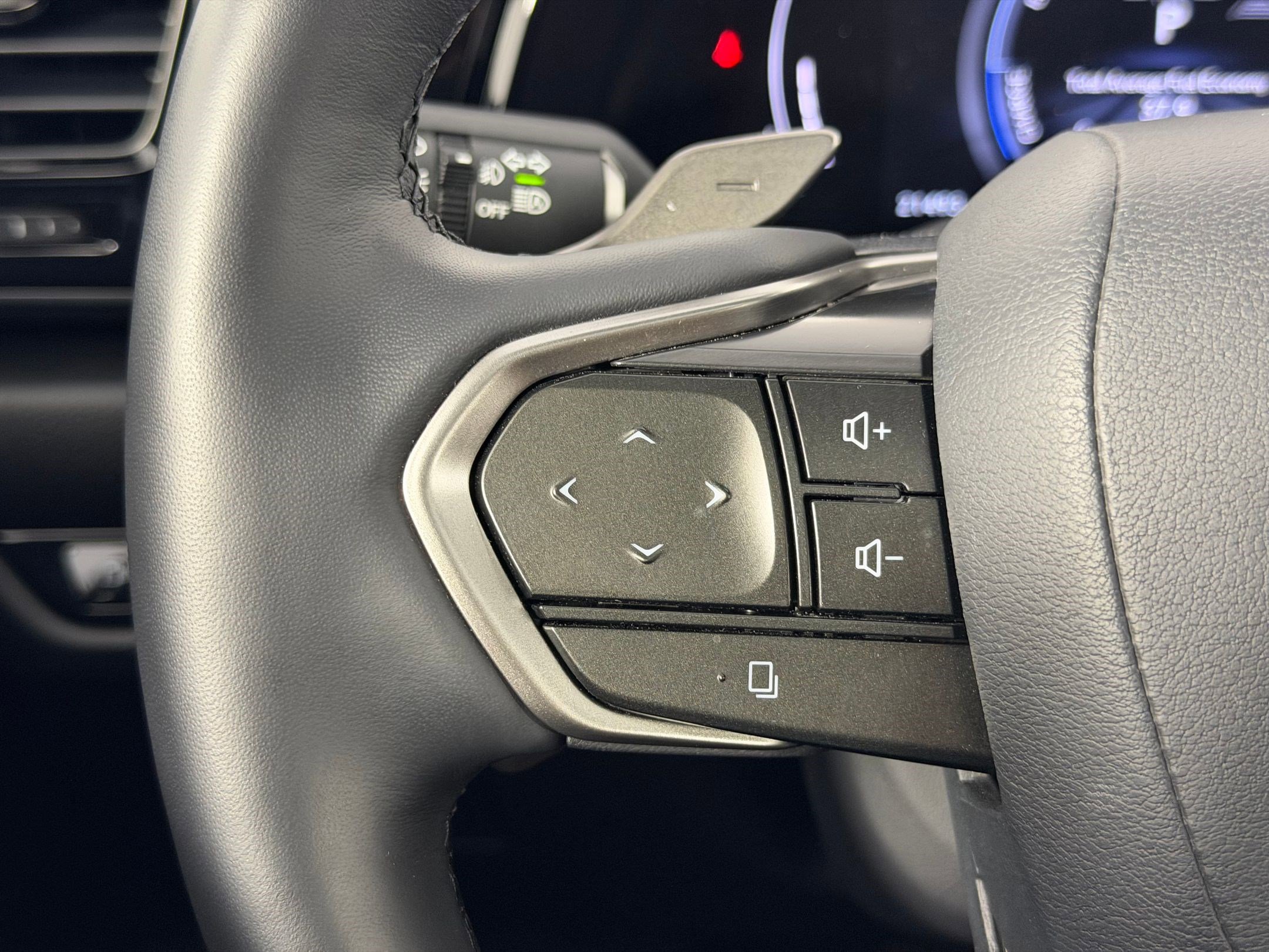 Used 2024 Lexus NX 350h AWD w/ Vision Package image 15