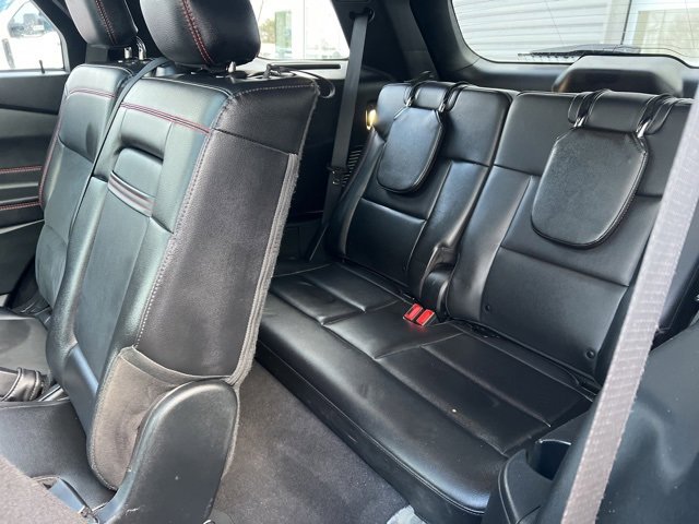 Used 2023 Ford Explorer ST-Line w/ Class IV Trailer Tow Package image 19