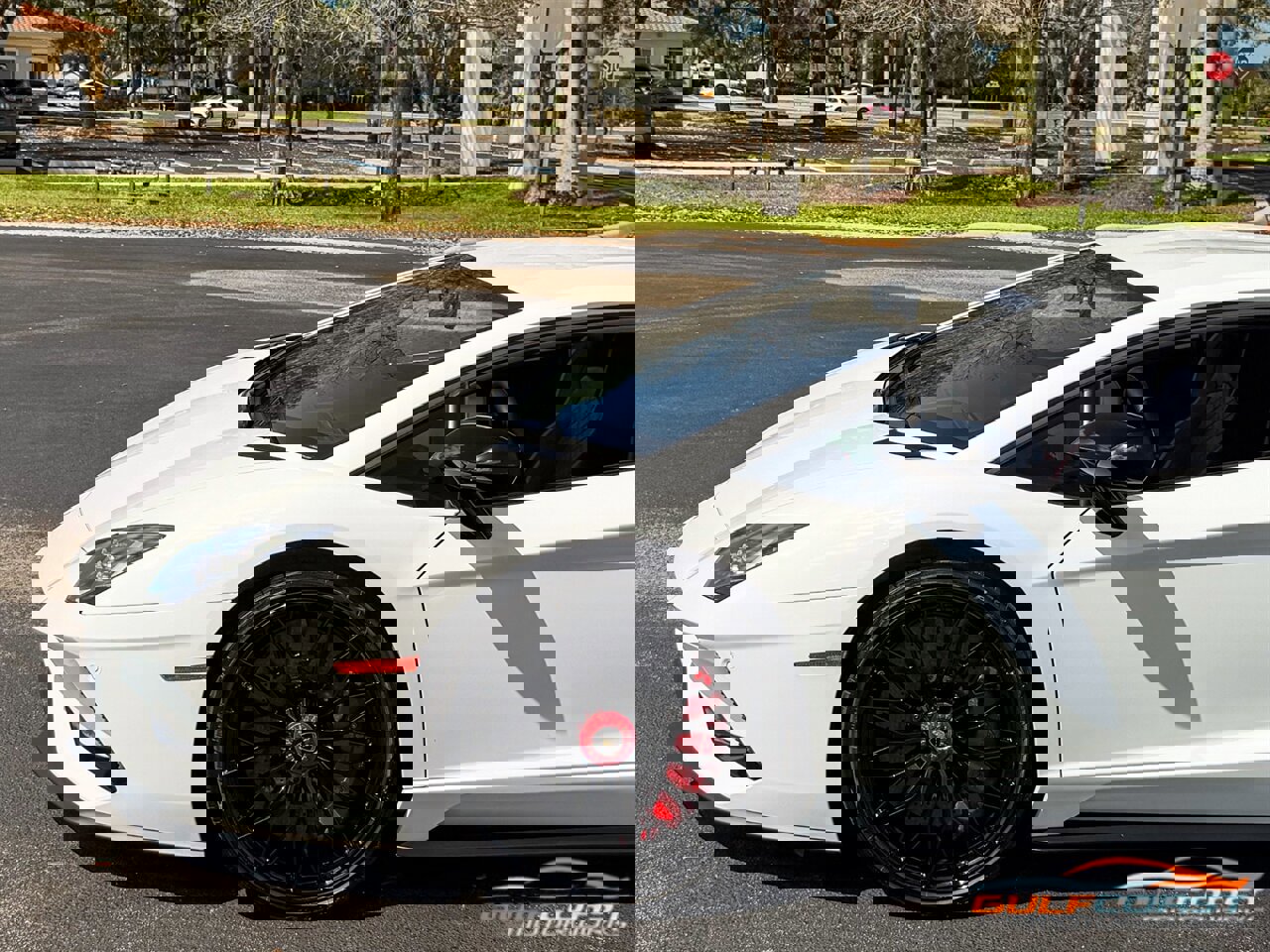 Used 2017 Lamborghini Aventador S image 52