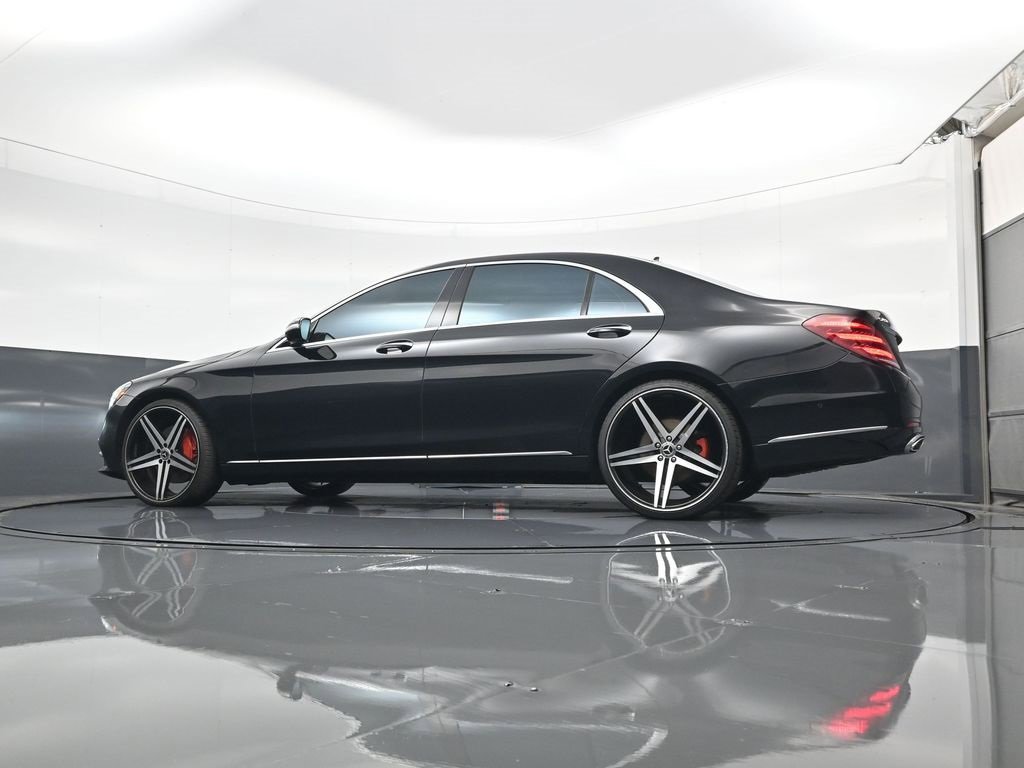 Used 2018 Mercedes-Benz S 450 Sedan image 25