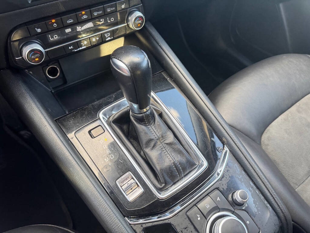 Used 2021 MAZDA CX-5 Touring image 12