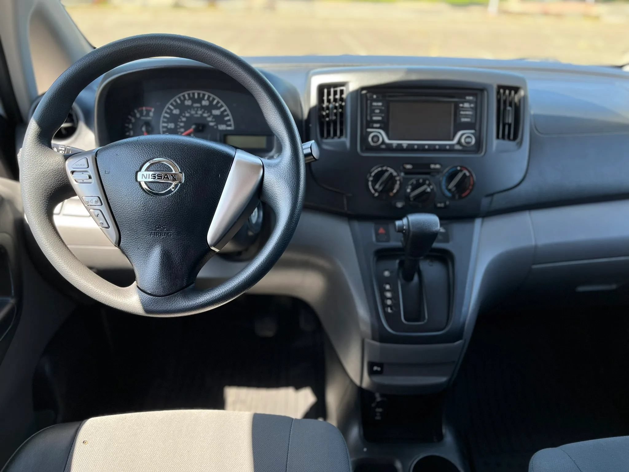 Used 2019 Nissan NV200 S w/ Back Door Glass Package FWD image 14