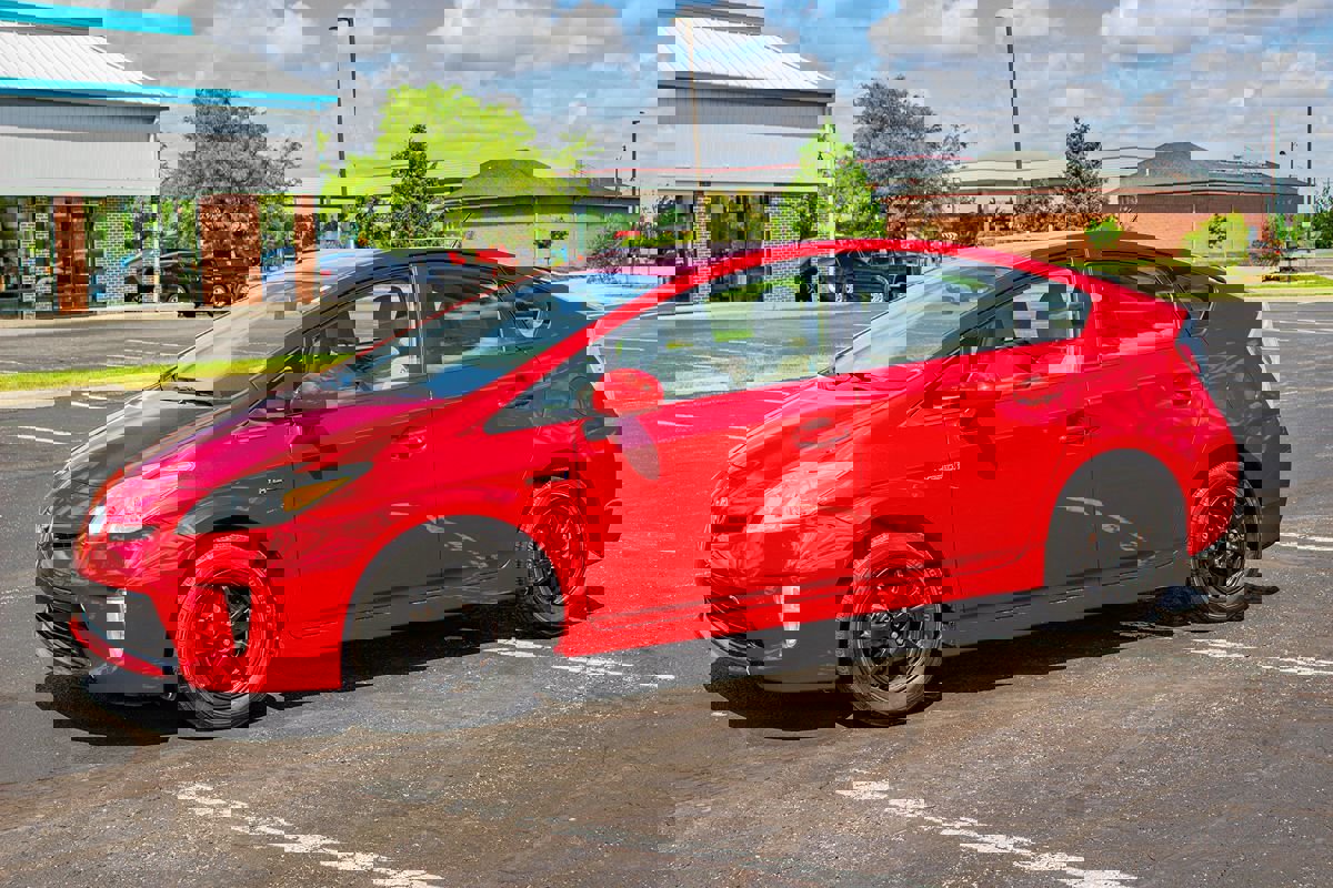 Used 2015 Toyota Prius Three FWD image 4