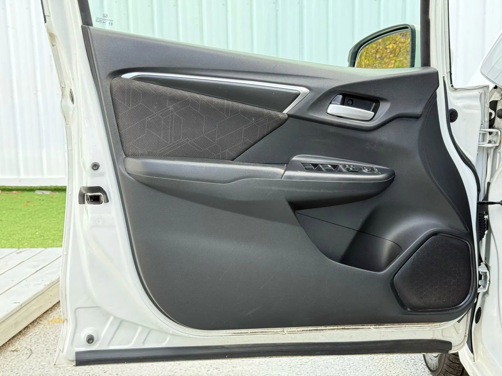 Used 2015 Honda Fit EX image 11