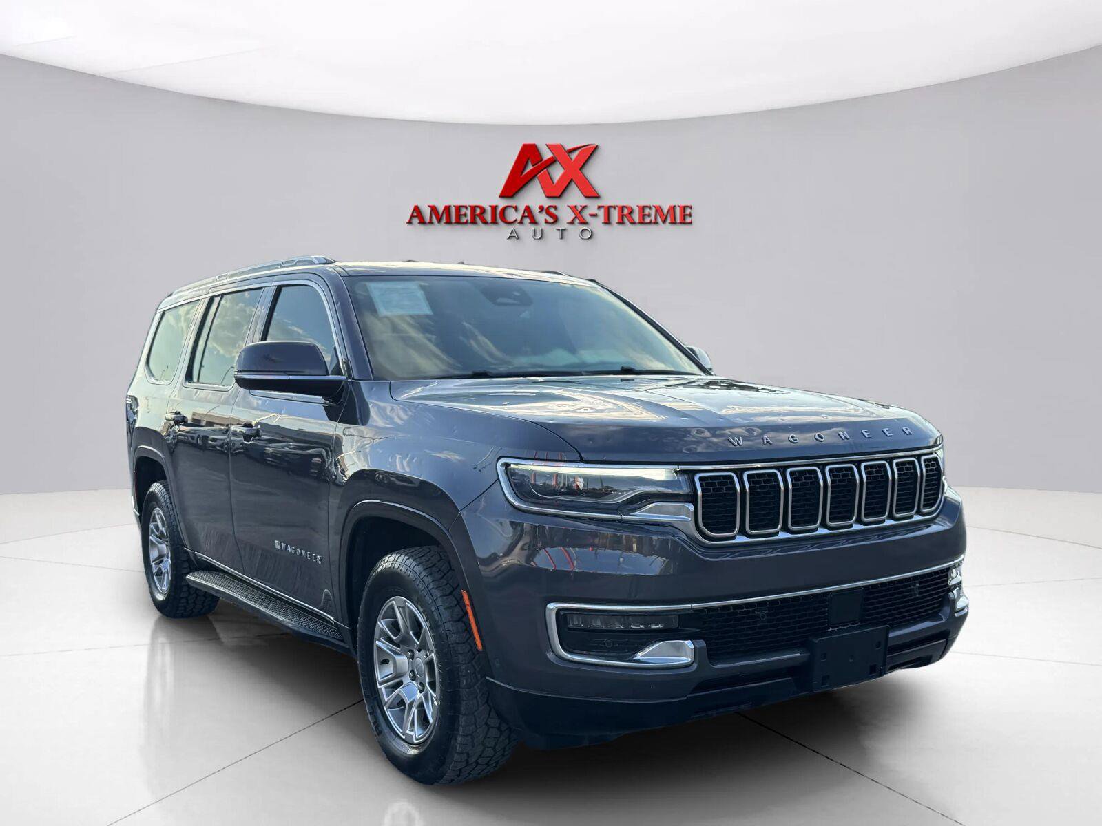 Used 2022 Jeep Wagoneer Series I AWD/4WD image 8