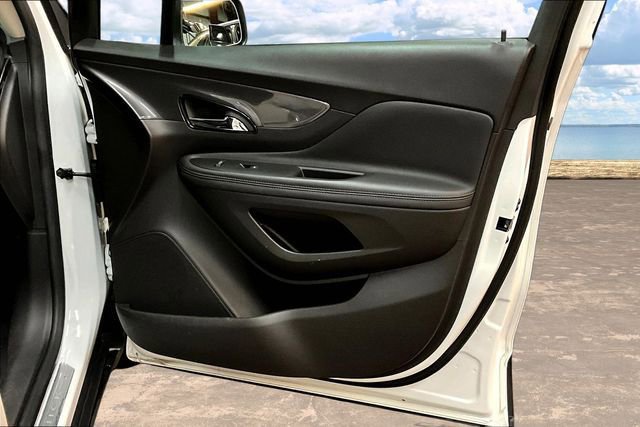 Certified 2022 Buick Encore Preferred w/ Safety Package AWD/4WD image 28