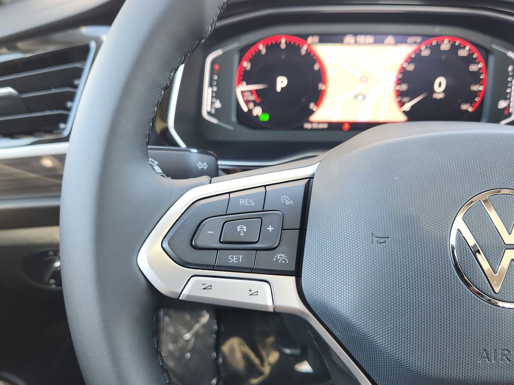 Used 2022 Volkswagen Jetta SEL image 17