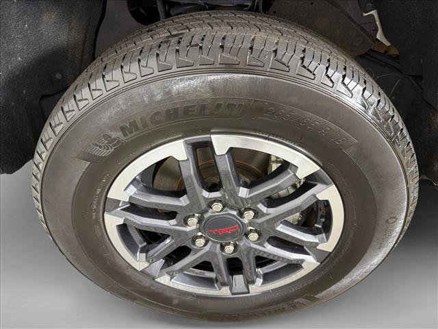 Used 2024 Toyota Tacoma TRD Sport AWD/4WD image 11