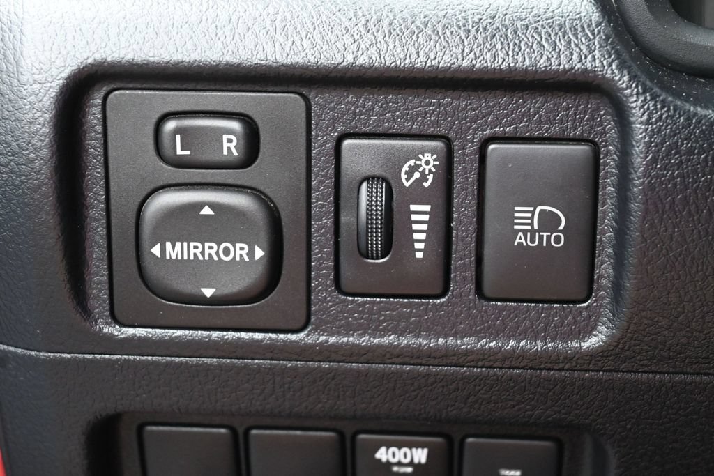 Used 2022 Toyota 4Runner TRD Off-Road Premium AWD/4WD image 14