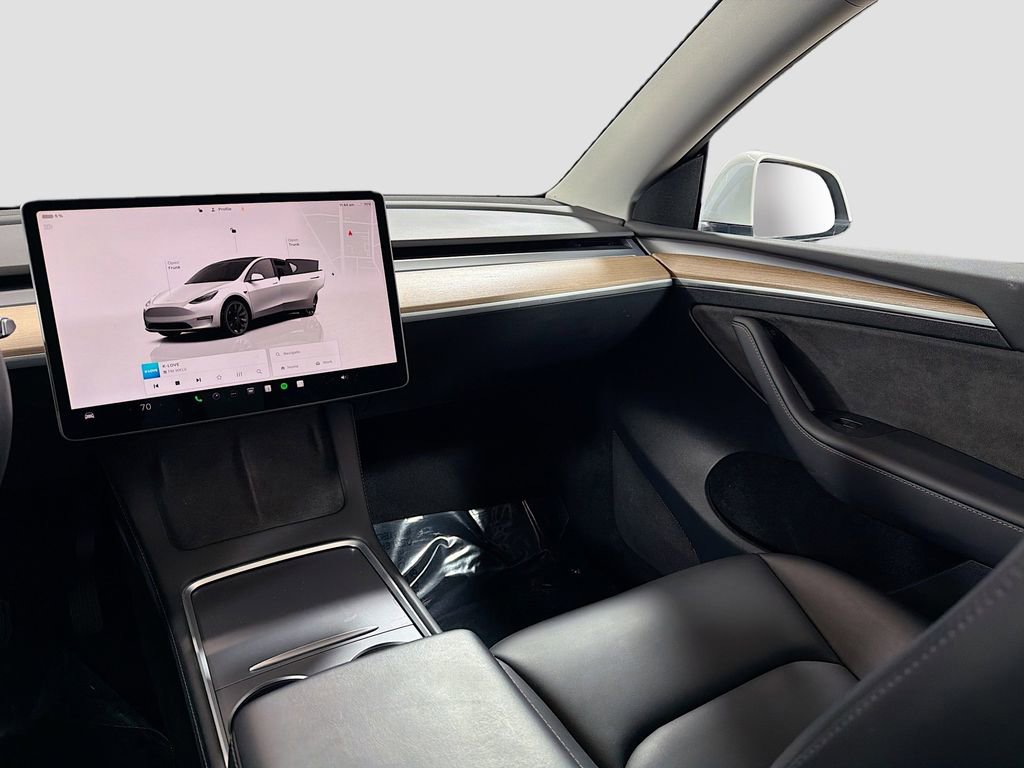Used 2023 Tesla Model Y Long Range AWD/4WD image 24