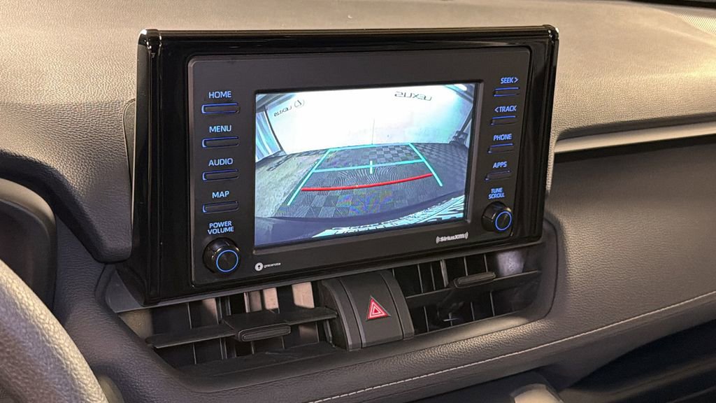 Used 2021 Toyota RAV4 XLE w/ Convenience Package image 27