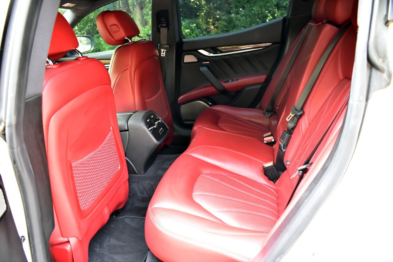 Used 2019 Maserati Ghibli GranLusso RWD image 15