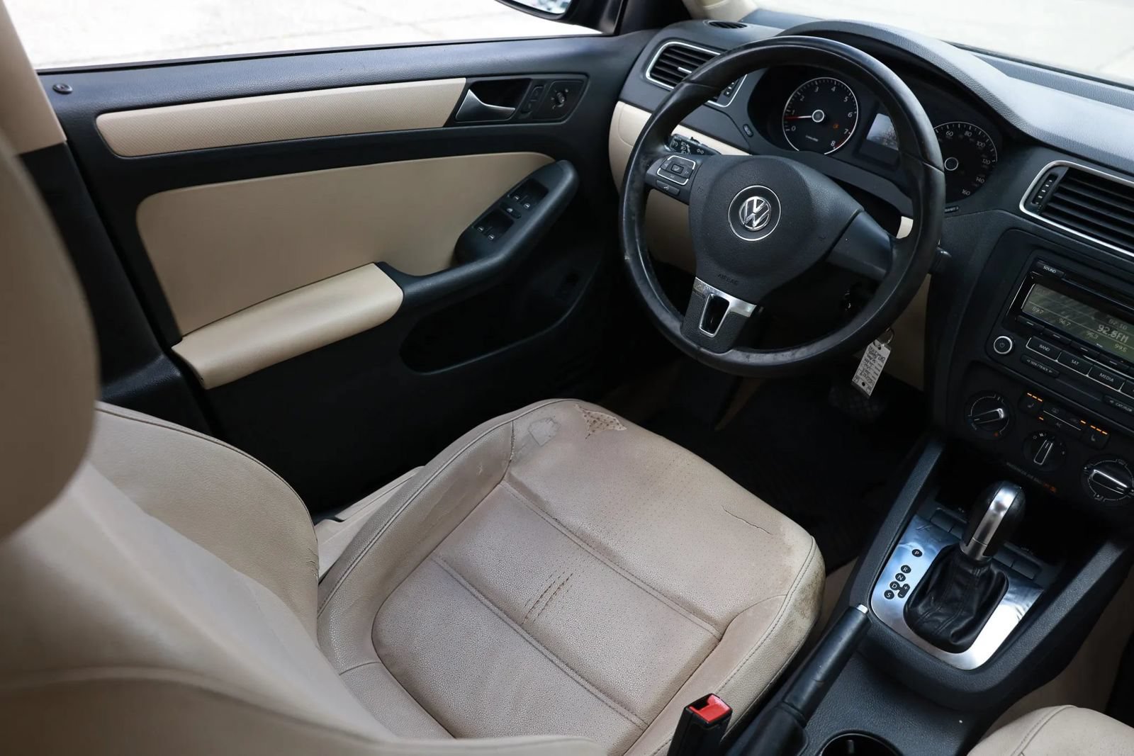 Used 2012 Volkswagen Jetta SE FWD image 11