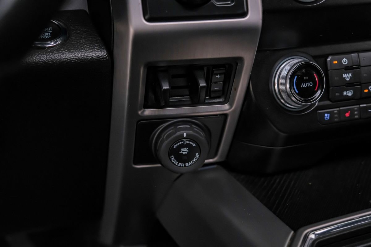 Used 2021 Ford F450 Platinum w/ FX4 Off-Road Package image 28