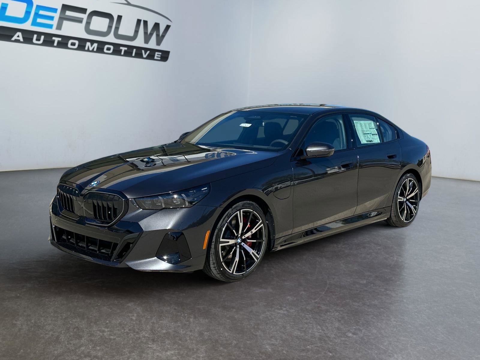 New 2026 BMW 550e xDrive AWD/4WD image 7