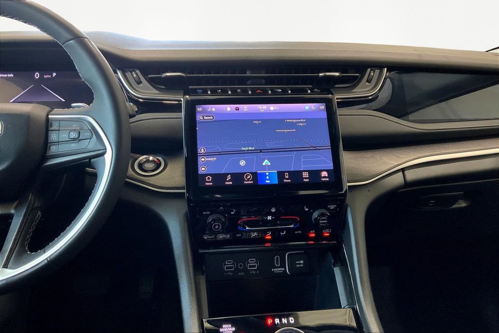 Used 2023 Jeep Grand Cherokee 4WD 4xe image 9