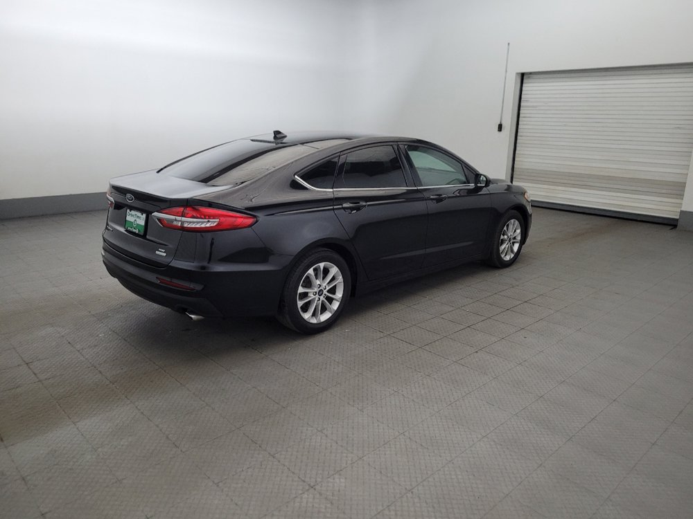 Used 2020 Ford Fusion SE w/ Fleet SE Value Package FWD image 10