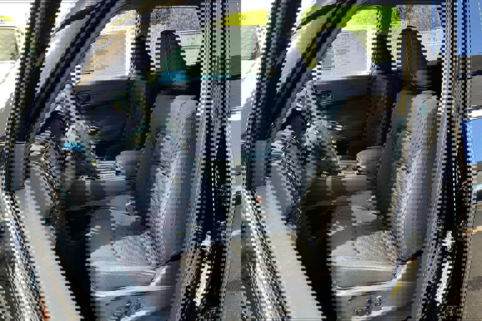 New 2026 Nissan Pathfinder SV image 15