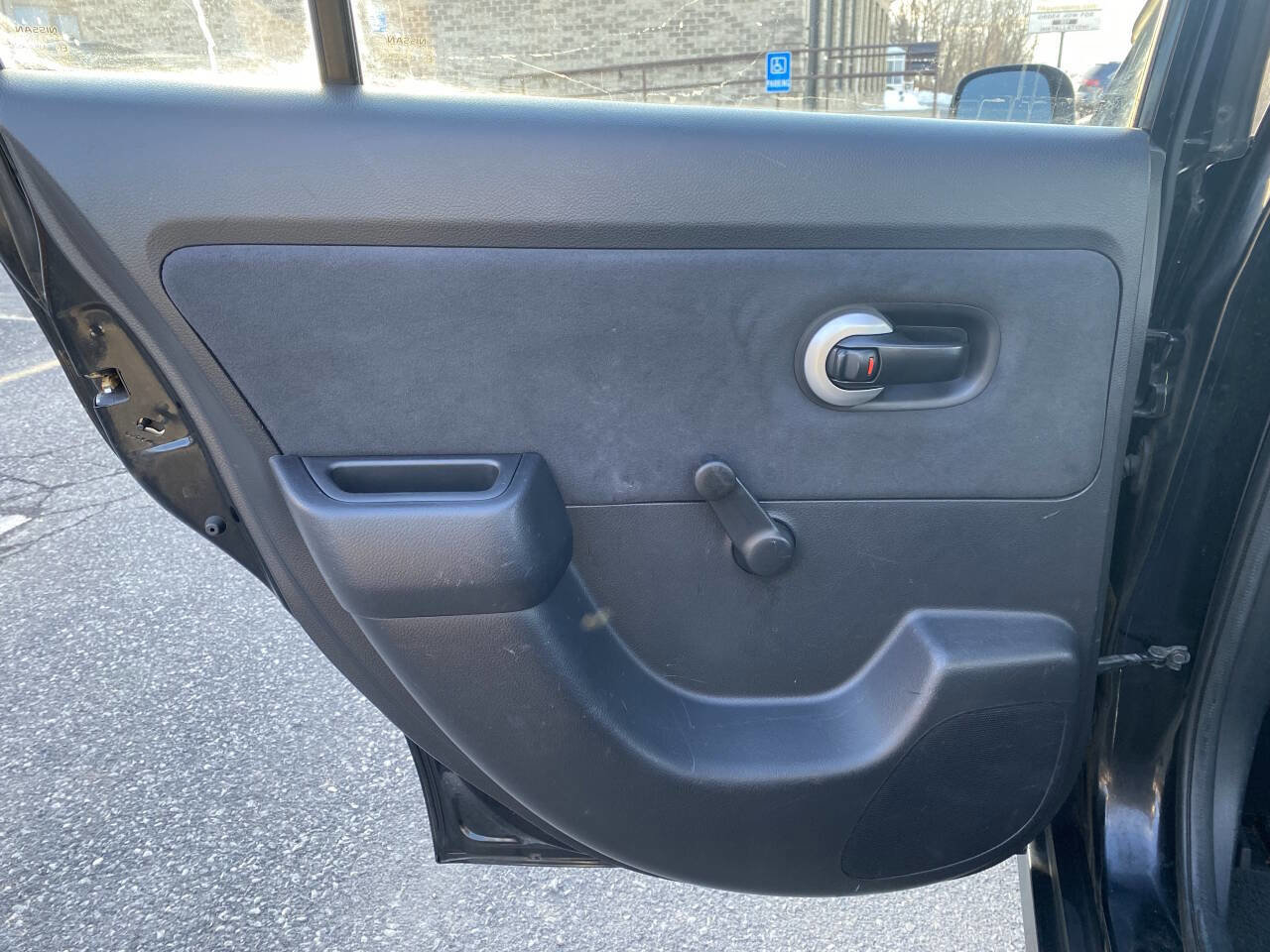 Used 2010 Nissan Versa Sedan image 13