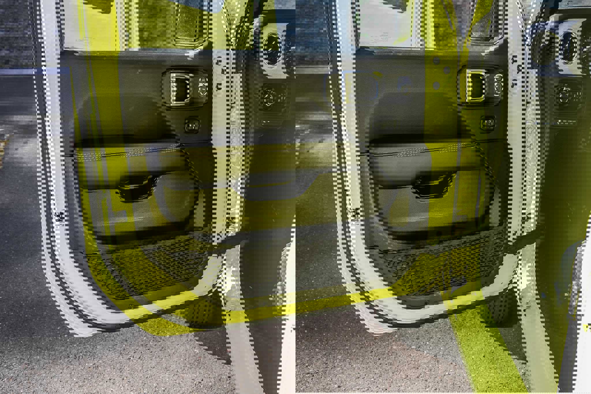 Used 2024 Jeep Wrangler Sahara 4xe image 22