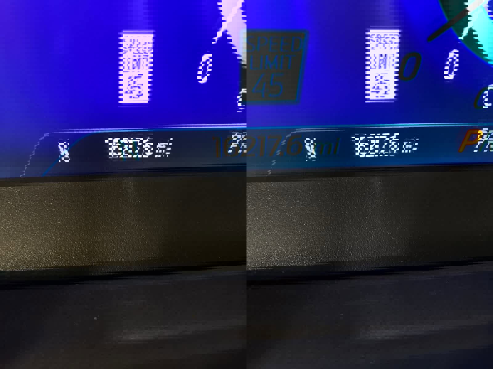 Used 2023 Ford Explorer ST w/ Equipment Group 401A image 34