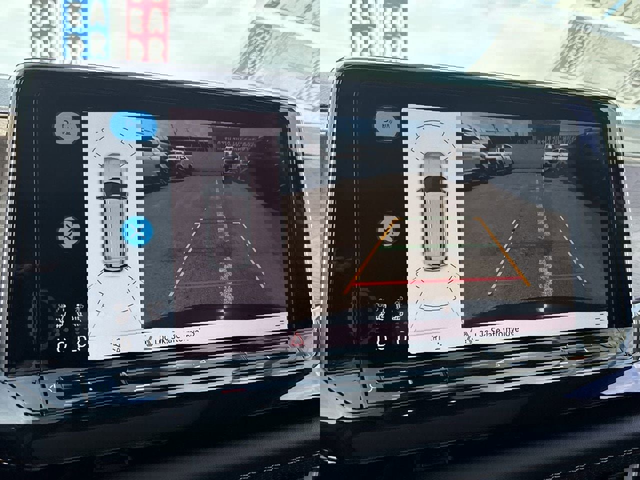 New 2026 Volkswagen Atlas SE image 23