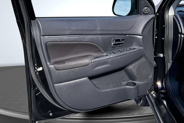 Used 2024 Mitsubishi Outlander Sport ES image 19
