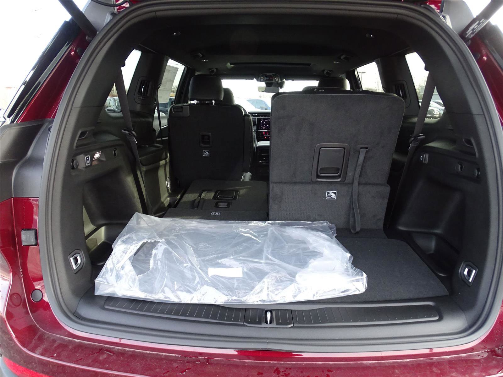 Used 2025 Jeep Grand Cherokee L Altitude image 20