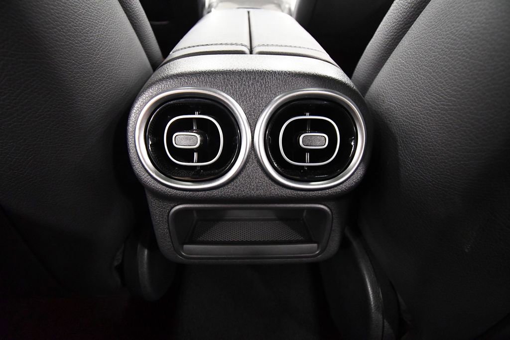 Used 2025 Mercedes-Benz GLC 43 AMG 4MATIC image 17