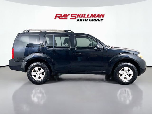 Used 2012 Nissan Pathfinder S image 8