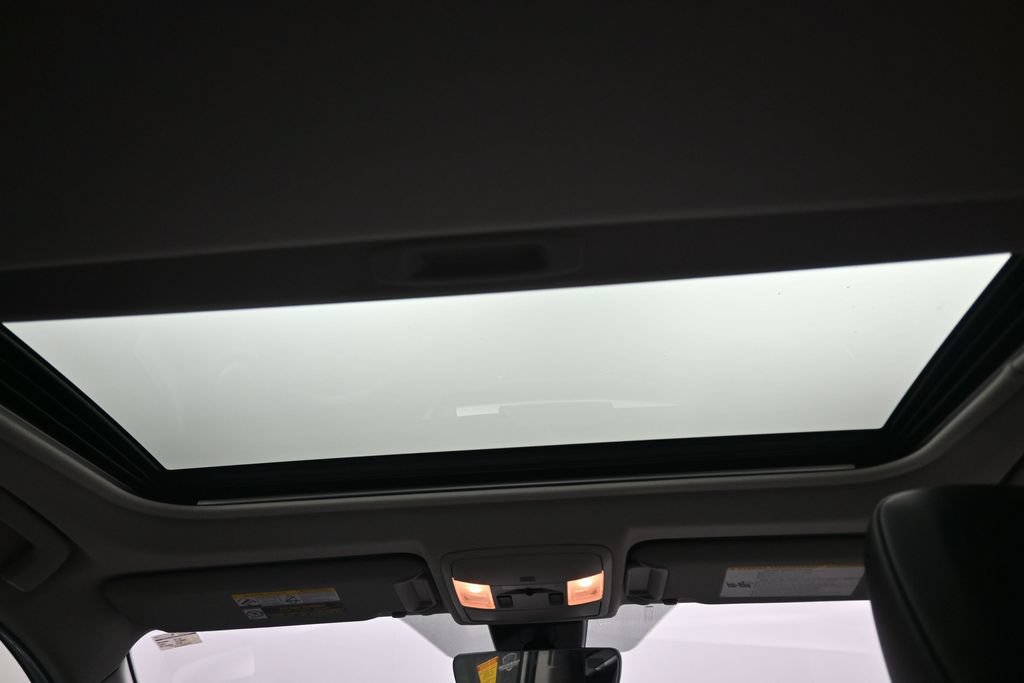 Used 2018 Toyota RAV4 Limited AWD/4WD image 42