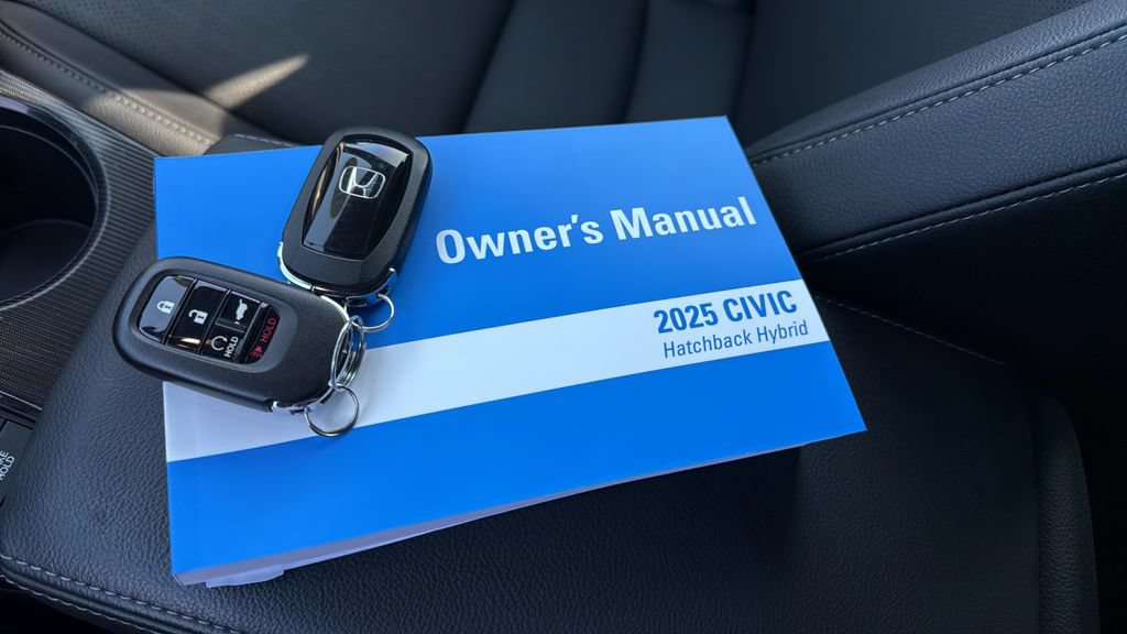 Used 2025 Honda Civic Sport Touring image 31