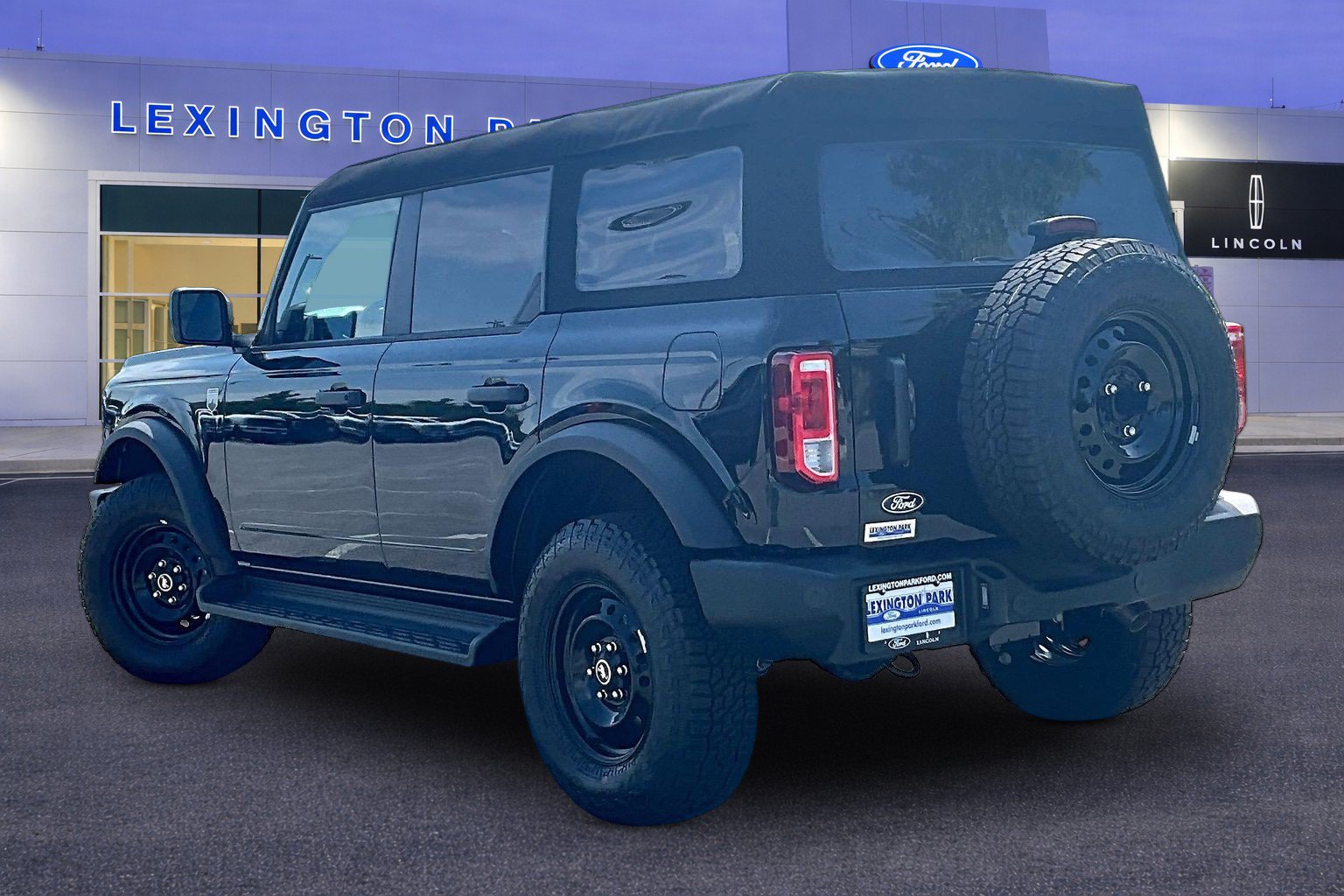 New 2026 Ford Bronco Big Bend AWD/4WD image 3
