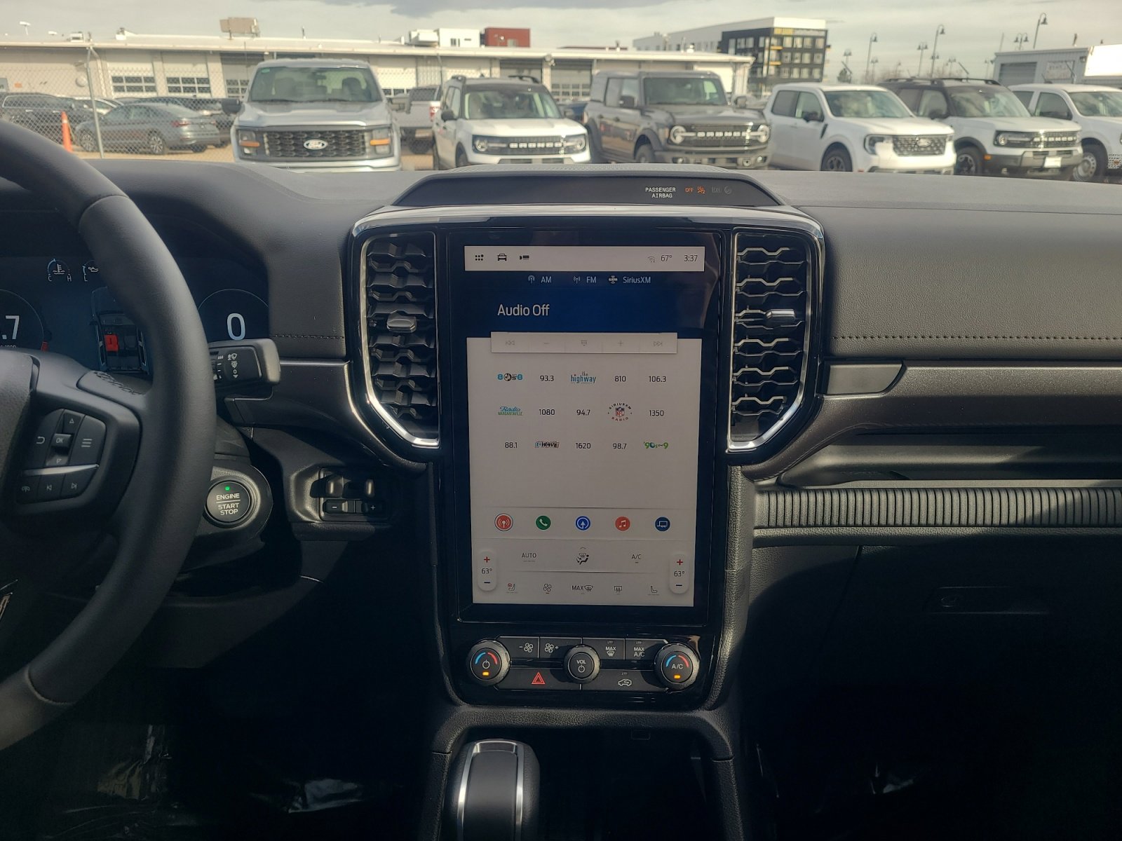 Certified 2025 Ford Ranger Lariat w/ FX4 Off-Road Package image 12