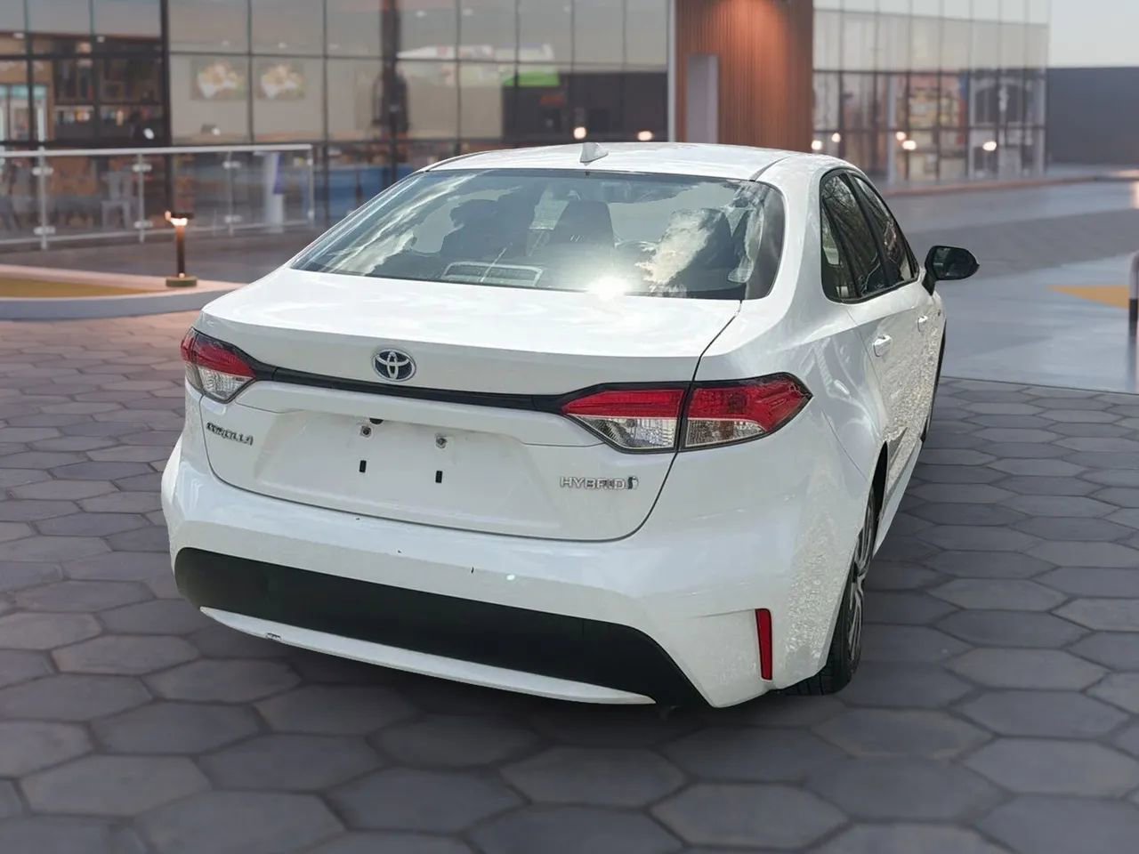 Used 2020 Toyota Corolla LE image 13