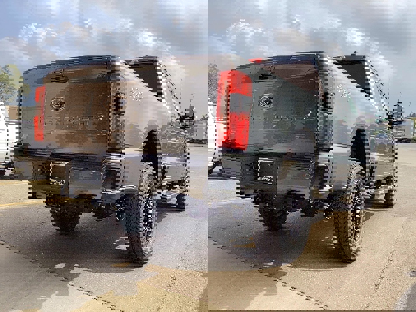 New 2026 Ford F350 Lariat image 2