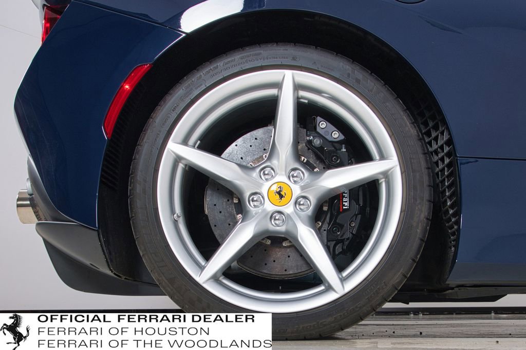 Used 2022 Ferrari F8 Tributo image 20