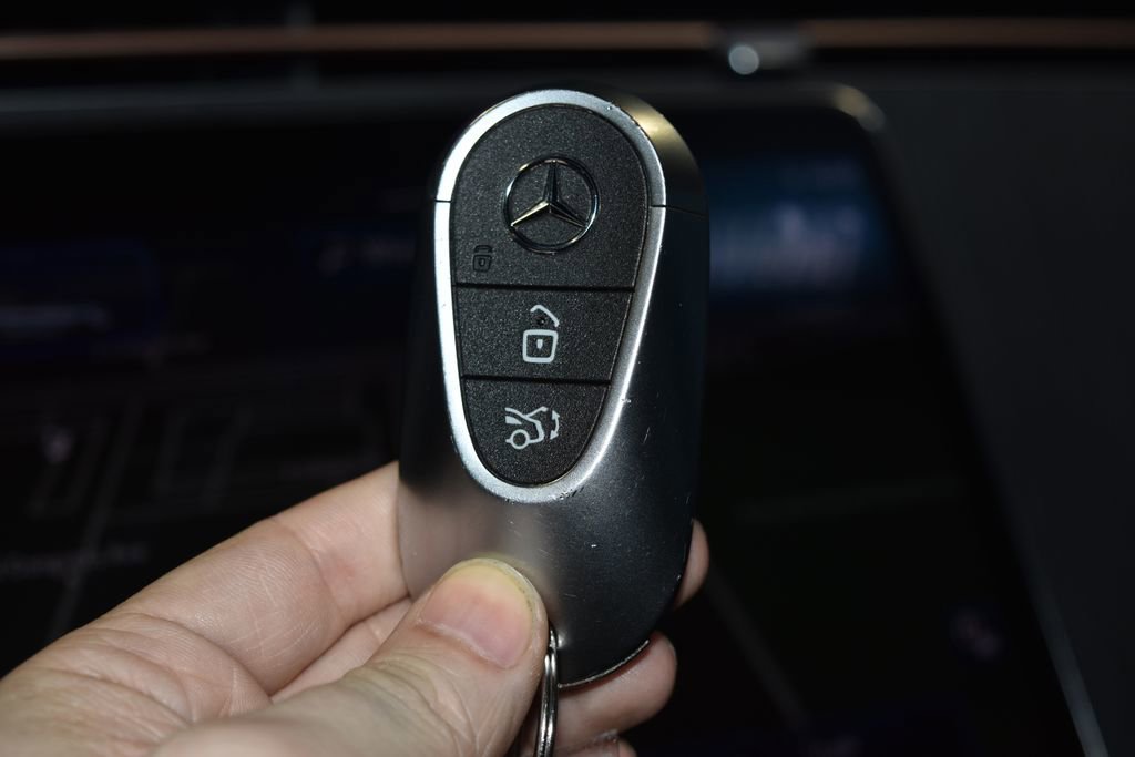 Used 2024 Mercedes-Benz EQE 350+ 4MATIC Sedan image 16