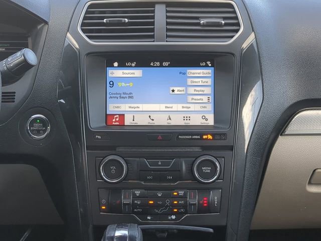 Used 2018 Ford Explorer XLT w/ Equipment Group 202A image 17