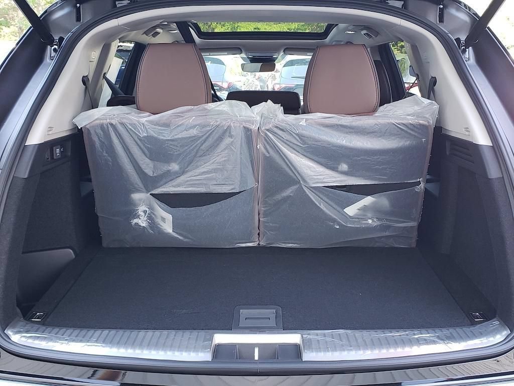 New 2026 Acura MDX w/ Advance Package AWD/4WD image 5